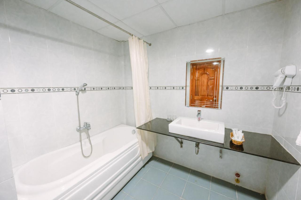 Hoang Duc Hotel Châu Đốc Kültér fotó