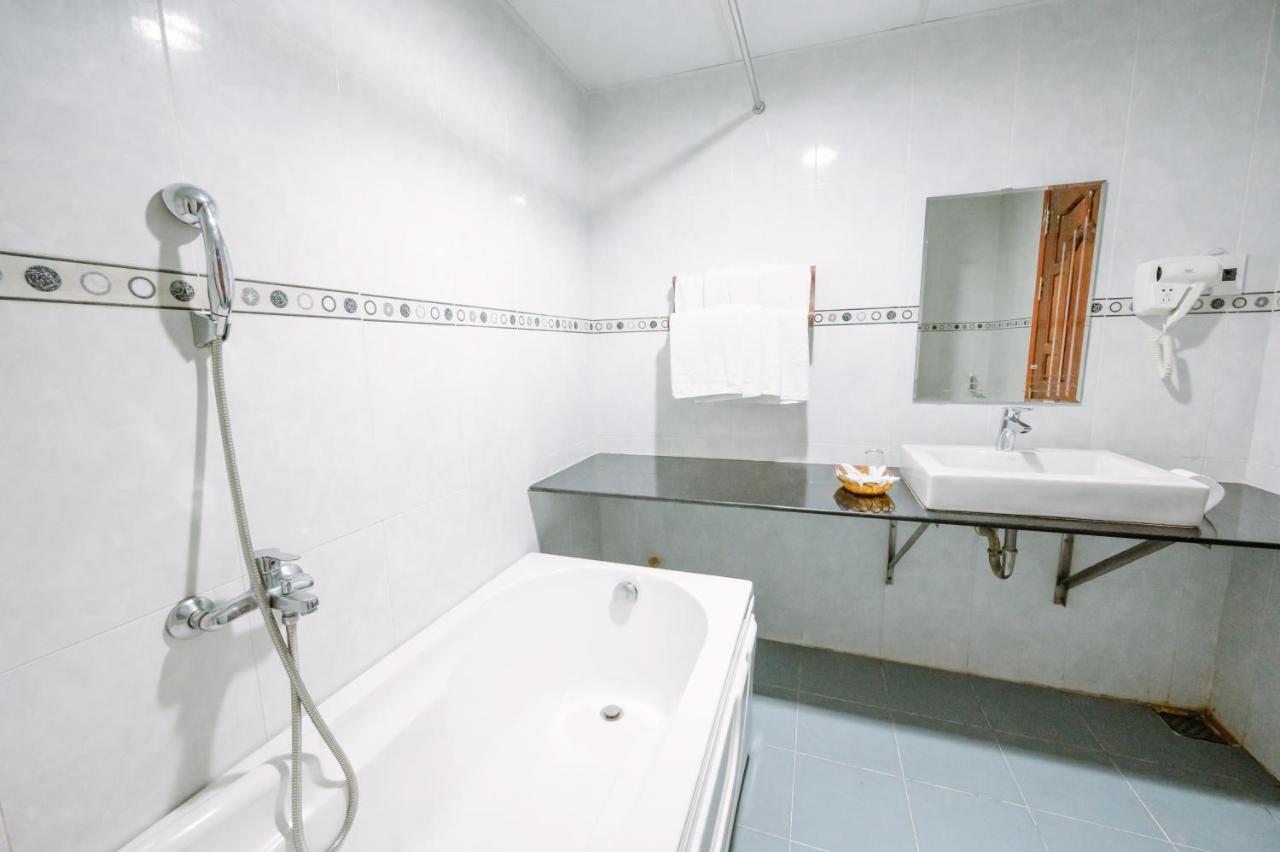 Hoang Duc Hotel Châu Đốc Kültér fotó